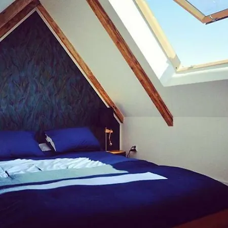 Wokol Stolu - 3-poziomowy -